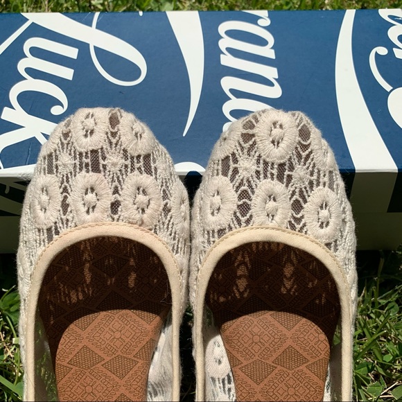 Lucky Brand Laced Cream Ballet Flats - Picture 9 of 12